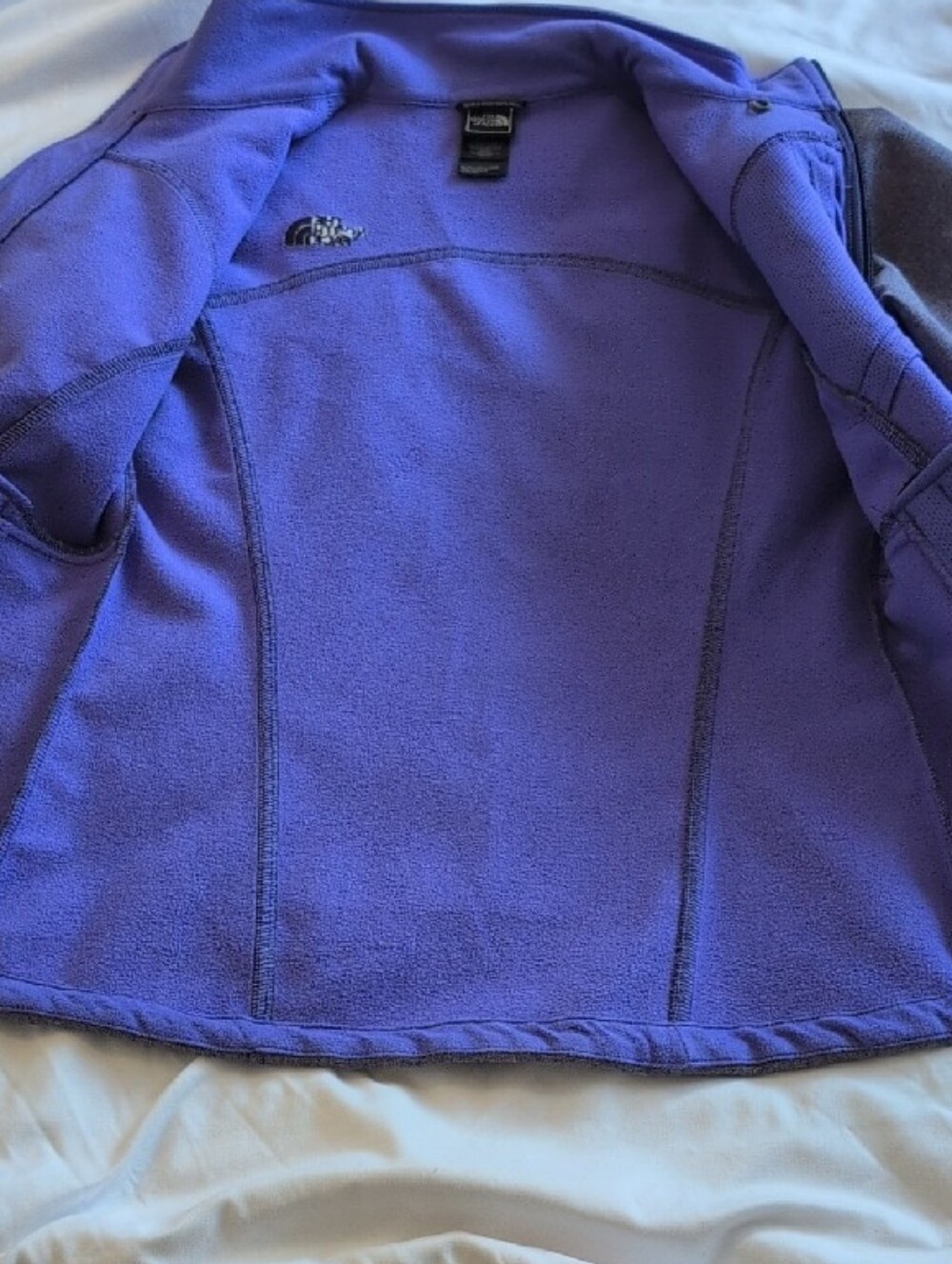 The North Face Women’s Soft-Shell Jacket - Picture 5 of 12